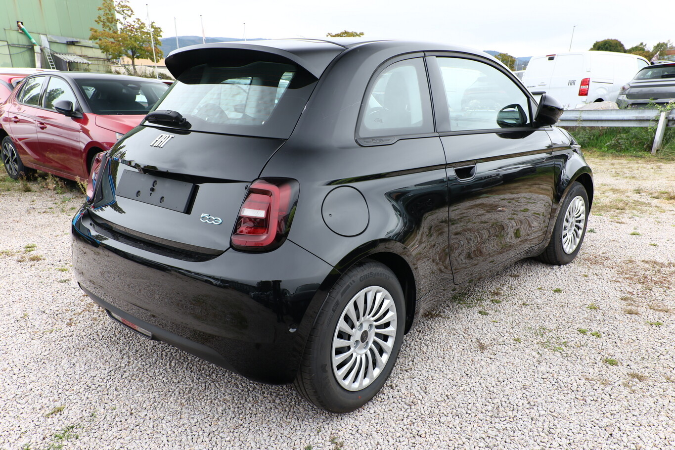 Fiat 500e 42kWh Klimaaut. Nav PDC Kam CarPlay KeylGo  182720841 2