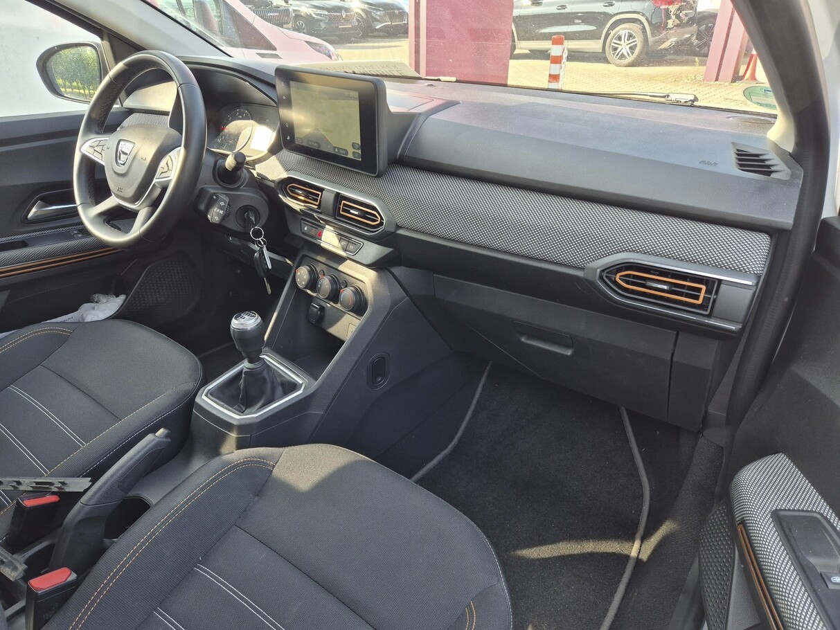 Dacia Sandero Stepway III 1.0 TCe 90 Comfort Nav PDC 183267828 4
