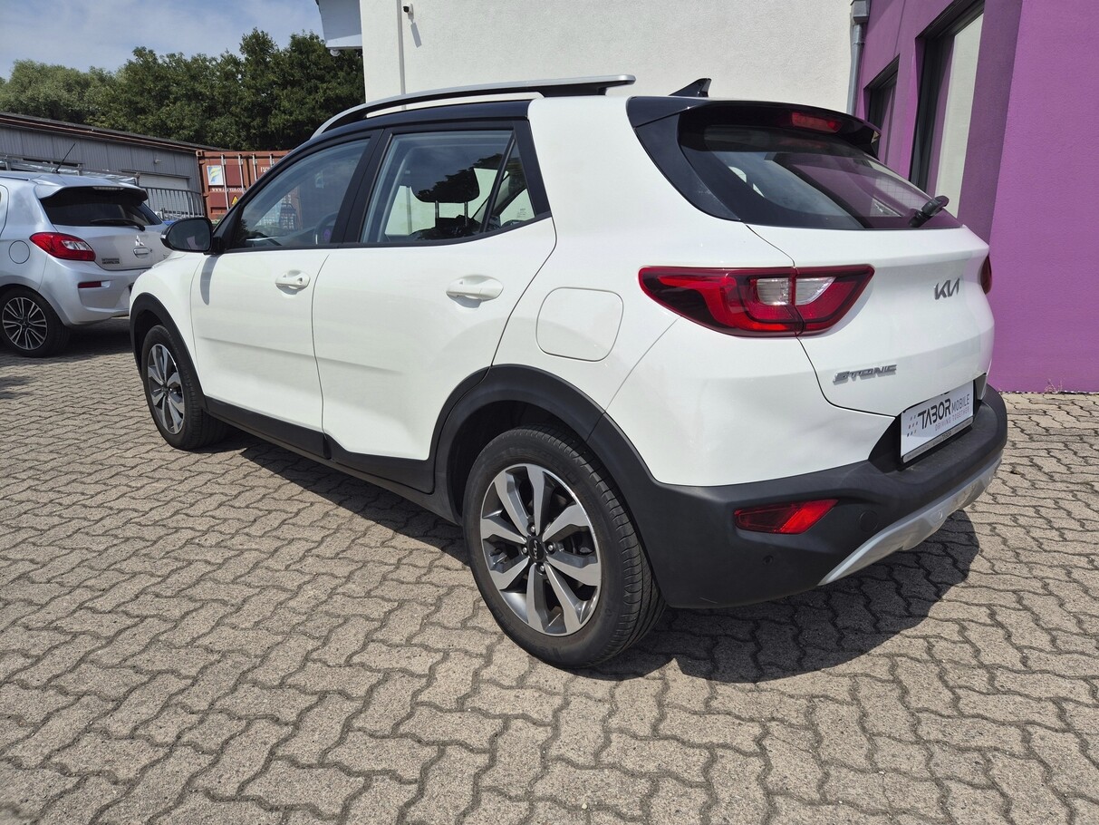Kia Stonic 1.2 84 Vision Nav CarPlay PDC SHZ LM16Z 183677308 2