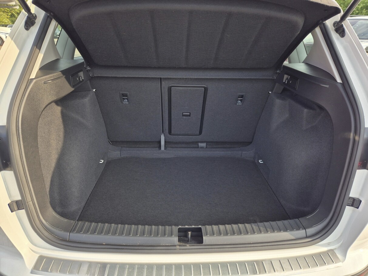 Seat Ateca 1.5 TSI 150 DSG Style ACC ParkA SHZ FullLi 183686818 9