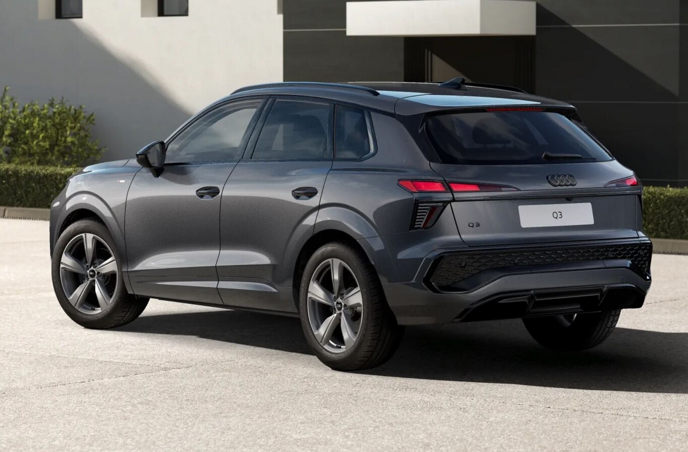Audi Q3 2xS line Tech 19Z KlimaP OptikP Privacy eHK 185533046 1