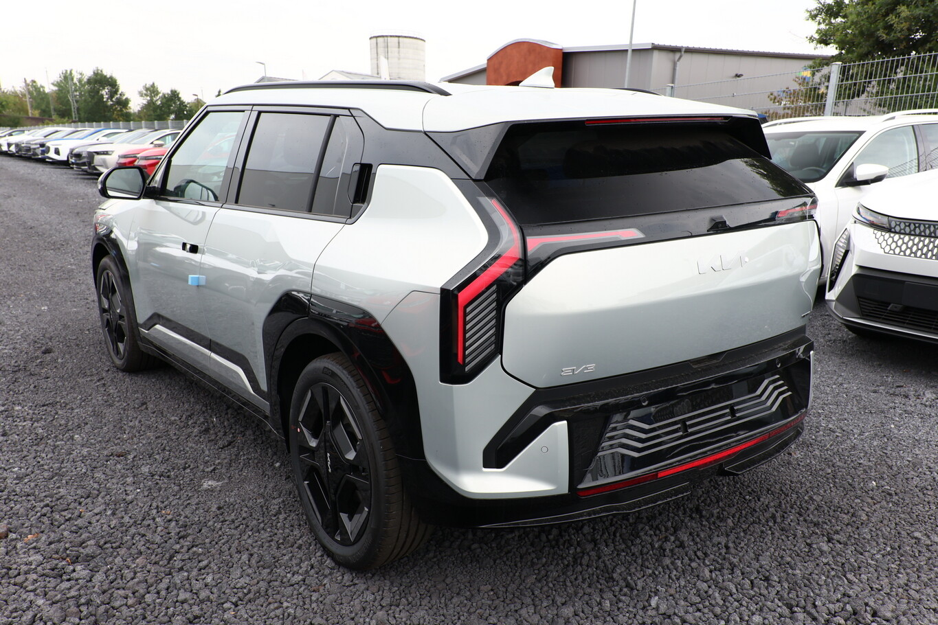 Kia EV3 81,4kWh GT-Line LED+ ACC W&auml;rmep eHK Keyl SHZ 186055497 3