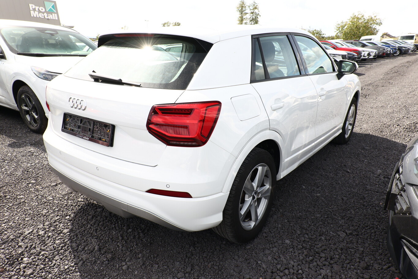 Audi Q2 1.0 30 TFSI 116 sport Pano LED AHK PDC Kam   186784538 2