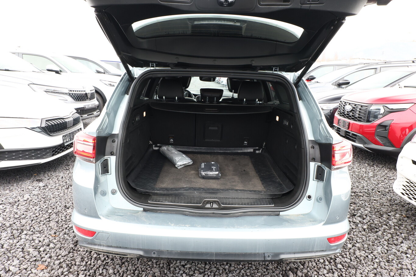 Renault Talisman Grandtour TCe 225 EDC Init. Paris Nav 187096804 10