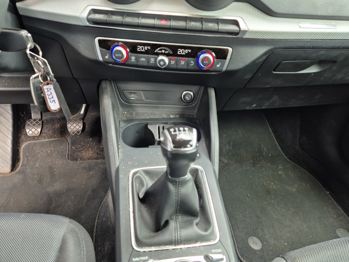 Audi Q2 30 1.0 TFSI advanced LED InfotainmentP PDC  187492676 12