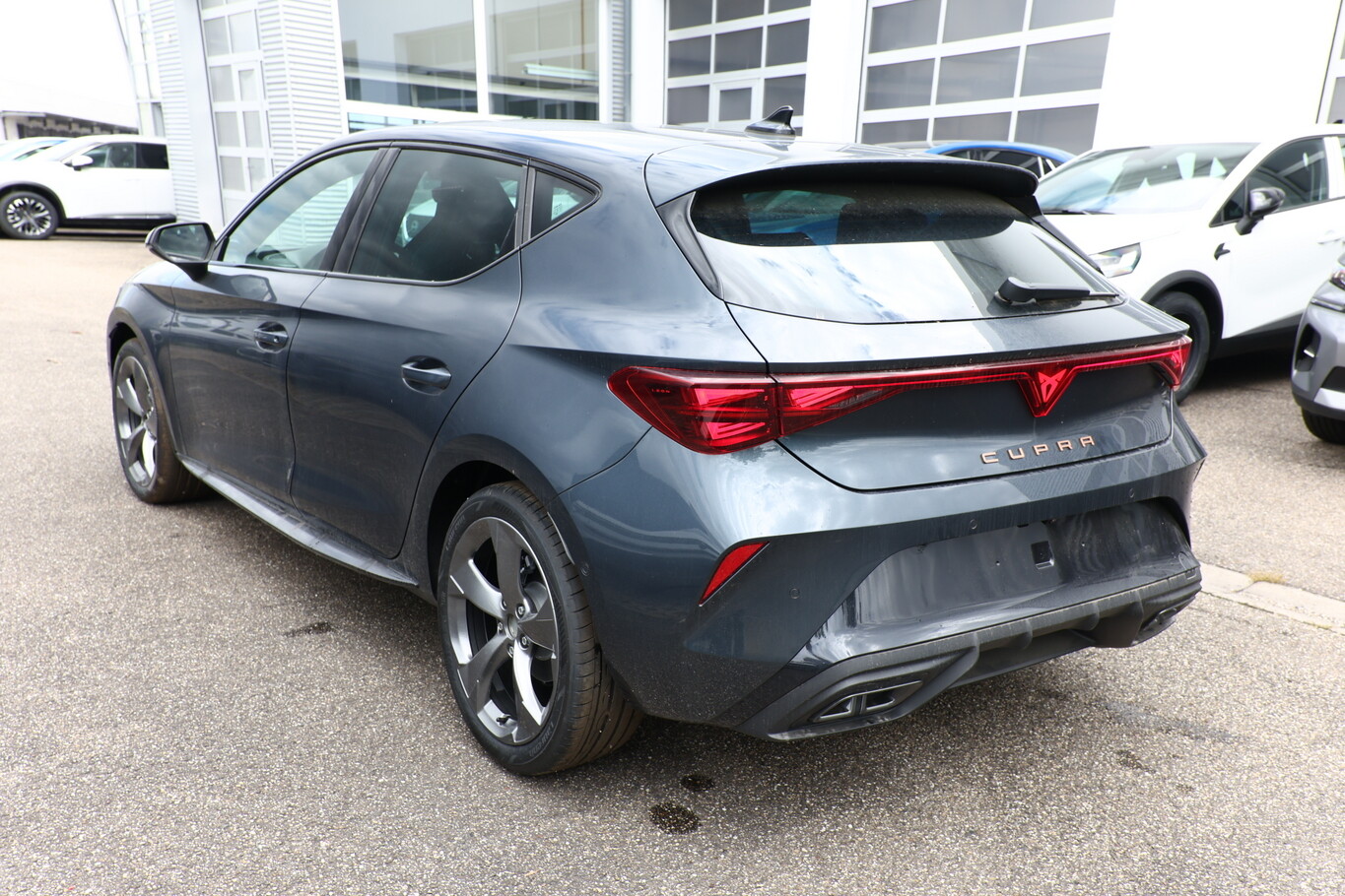 Cupra Leon DSG IntelliD Nav Matrix Dinamica Kam Ambien 187817818 3