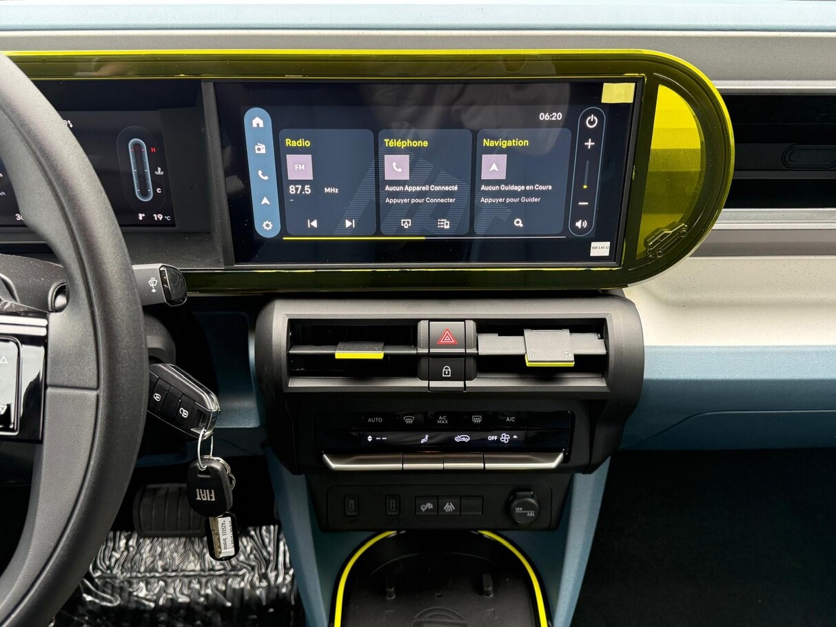 Fiat Grande Panda Hybrid ICON Nav Kam PixelLED 2xPDC 189311951 7