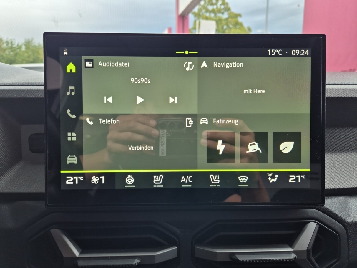 Dacia Bigster 1.8 Hybrid 155 Aut. Journey Pano Nav PDC 189533809 8