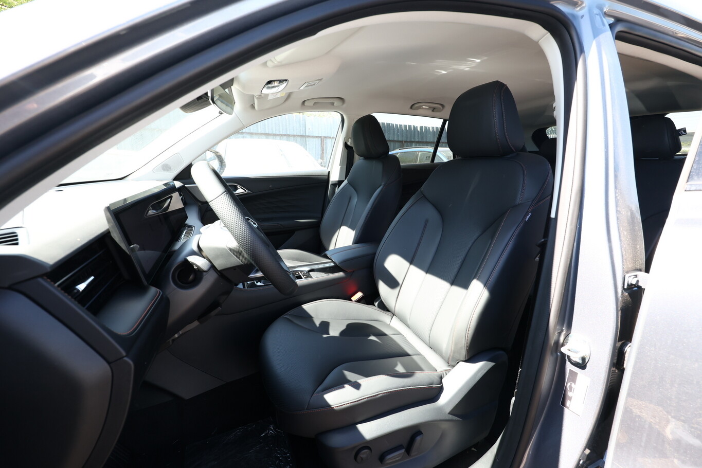 MG HS HEV+ Luxury ACC 360Kam SHZ eHK TotW KeyL 19Z 190676777 5