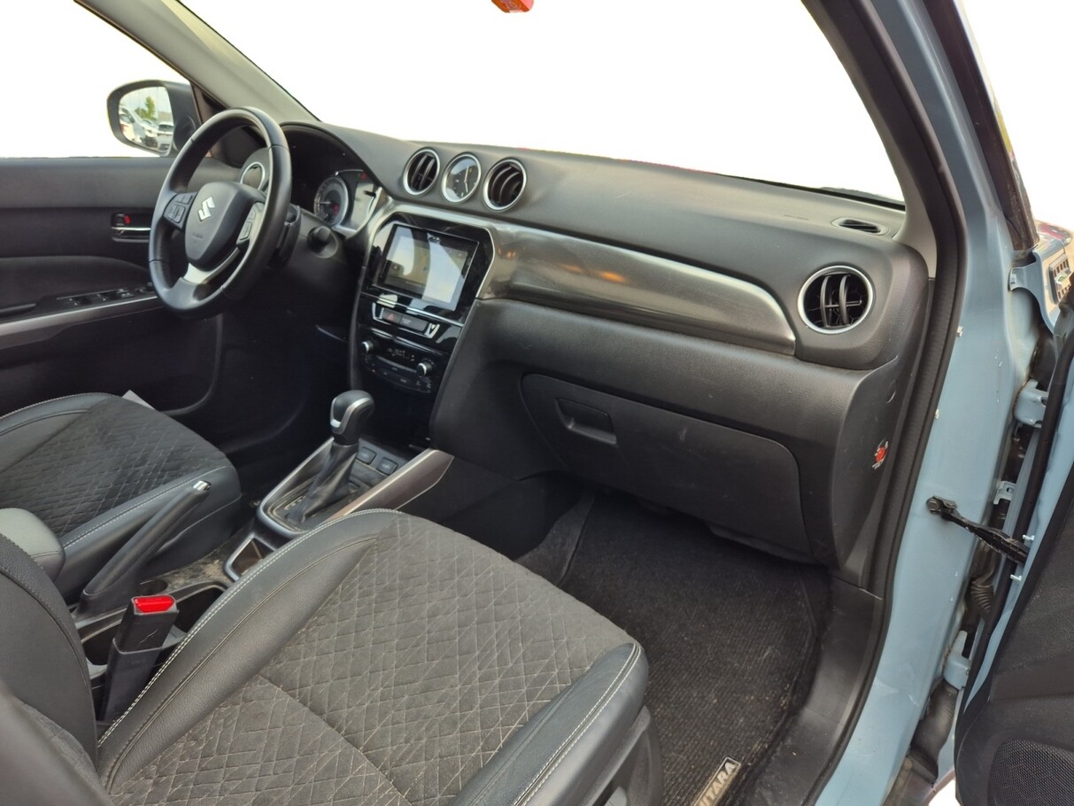 Suzuki Vitara 1.5 HYBRID 116 Aut. Comfort+ Pano Nav LED 190790826 6
