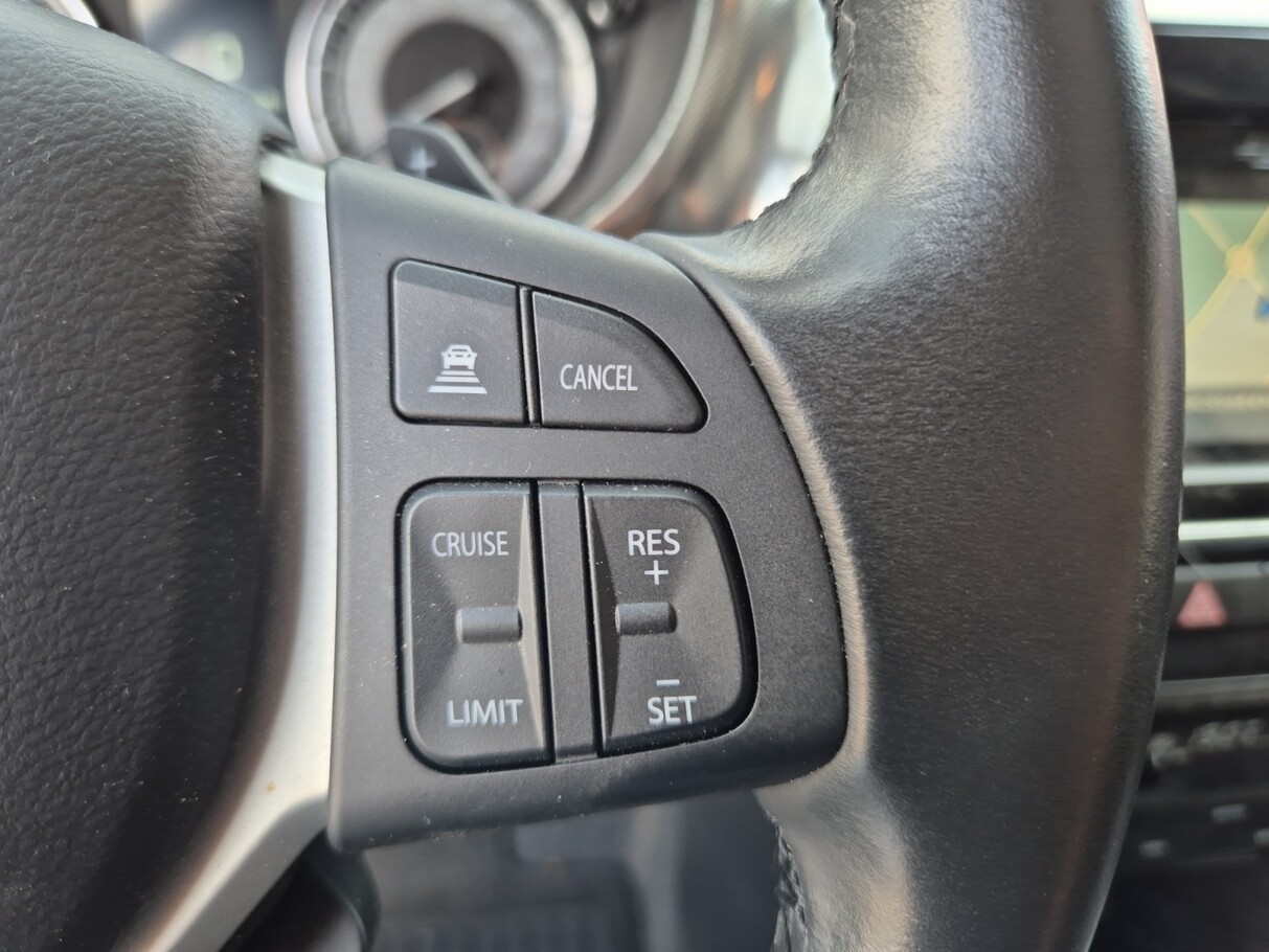 Suzuki Vitara 1.5 HYBRID 116 Aut. Comfort+ Pano Nav LED 190790826 9