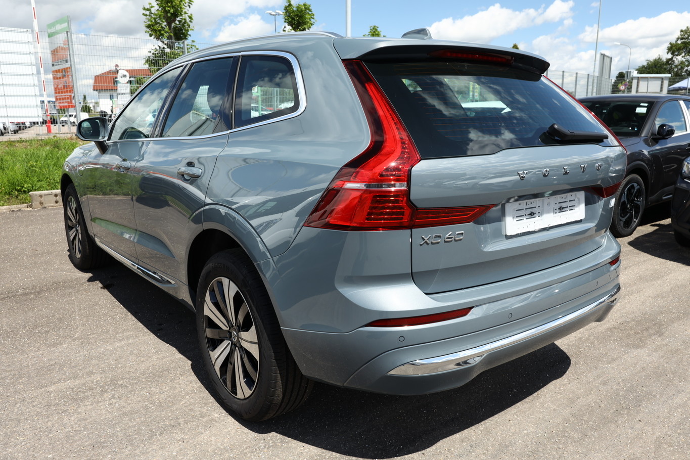 Volvo XC60 T6 Recharge AWD Core Pano ACC Kam Keyl 19Z 77921076 3
