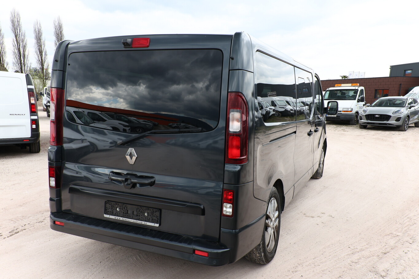 Renault Trafic dCi 145 L2 Grand SpaceClass 7S  116535611 2