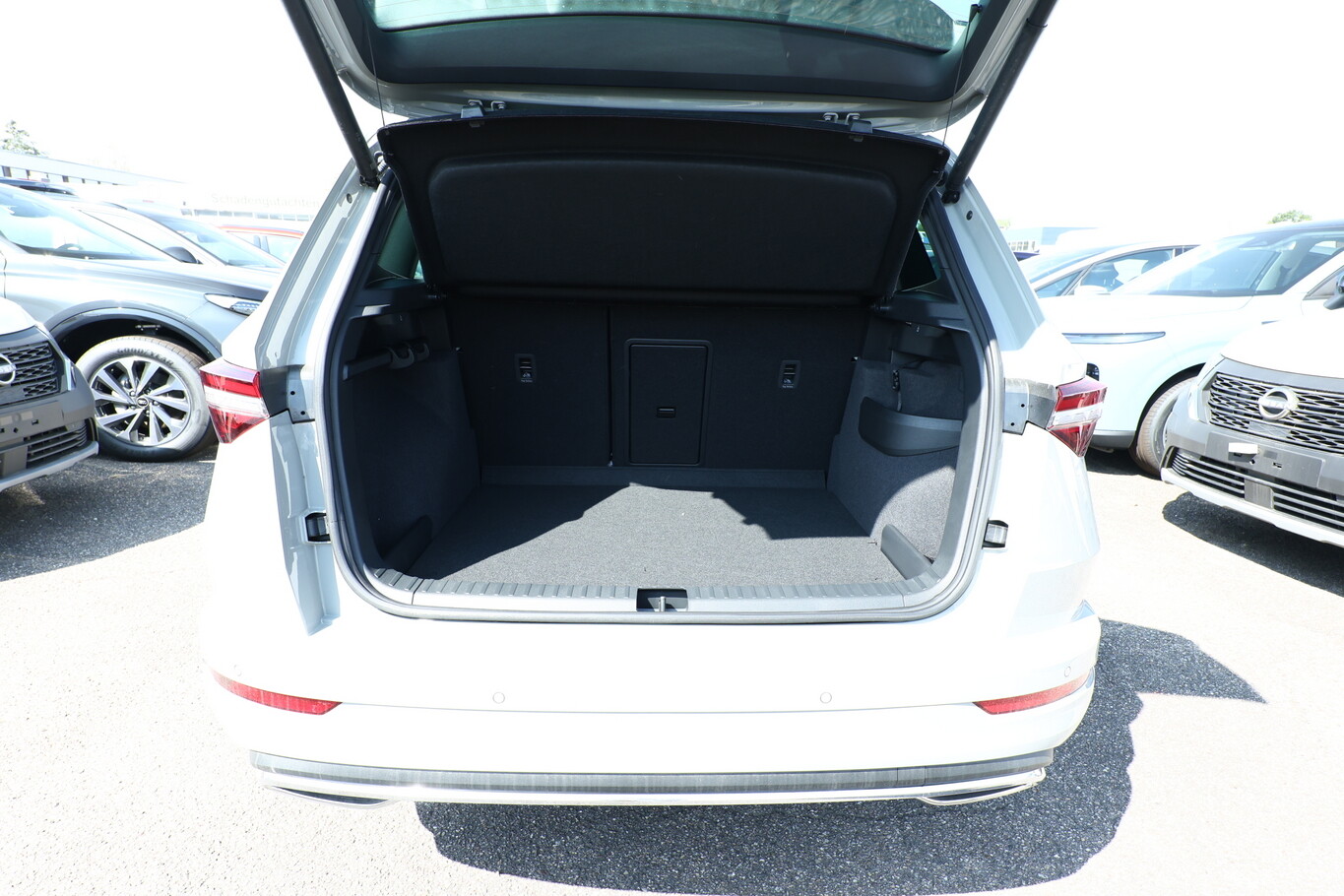 Skoda Karoq 150 DSG 4x4 Sportl Matrix GPS 360&deg; 130445434 10
