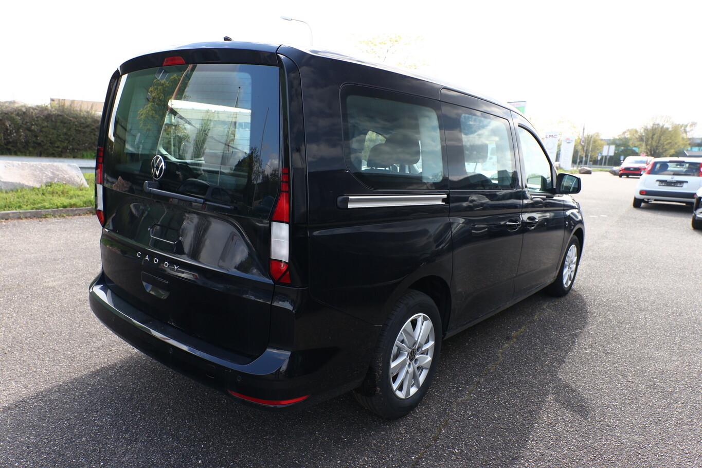 Volkswagen Caddy Maxi Life 102 7P Si&egrave;ges chauf 139373800 2
