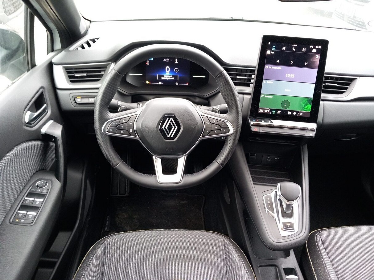 Renault Captur 160 Aut Techno Hiver ACC Cam 18p 141641517 6