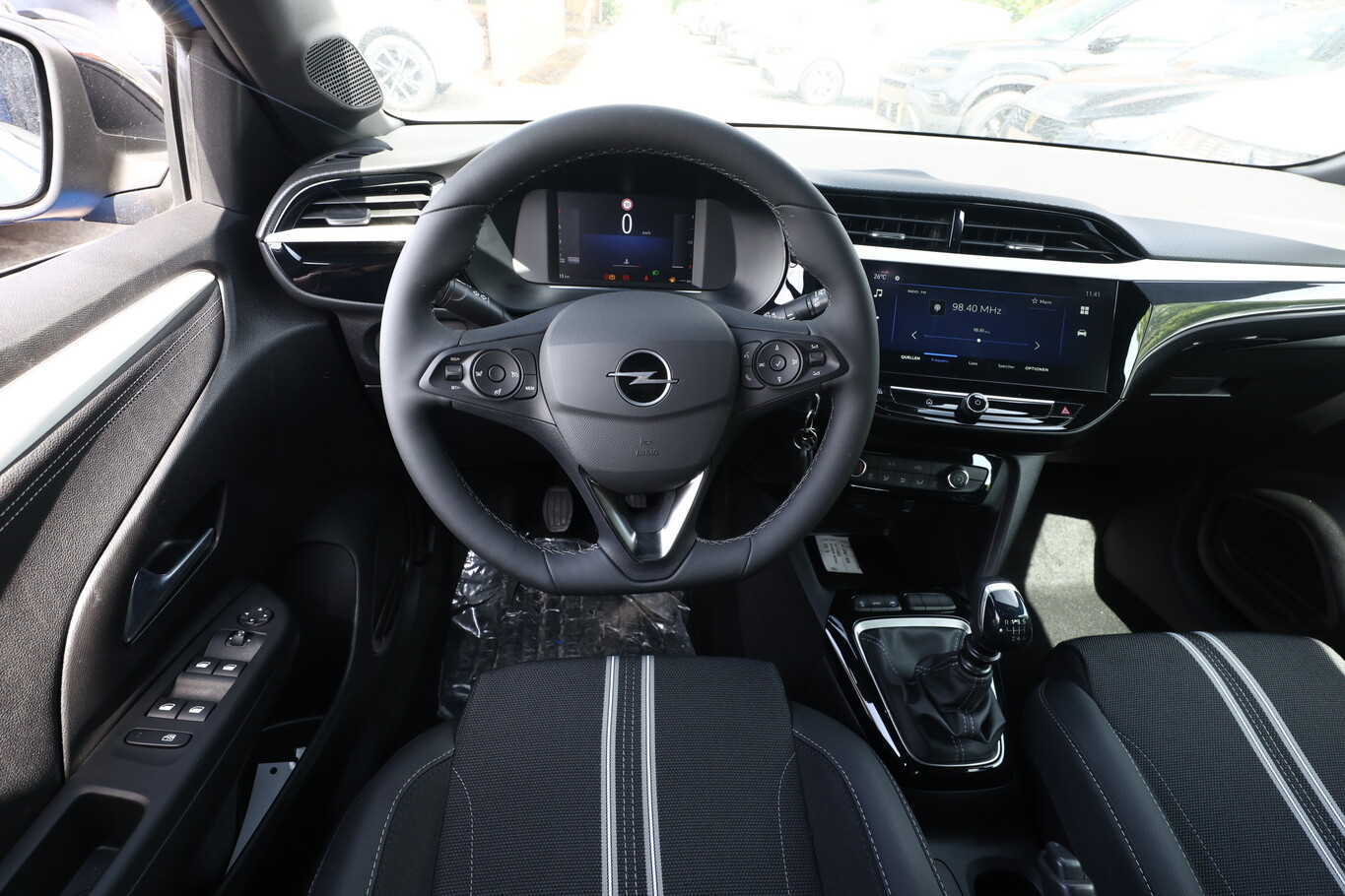 Opel Corsa GS Si&egrave;ges chauf Cam 144452665 6