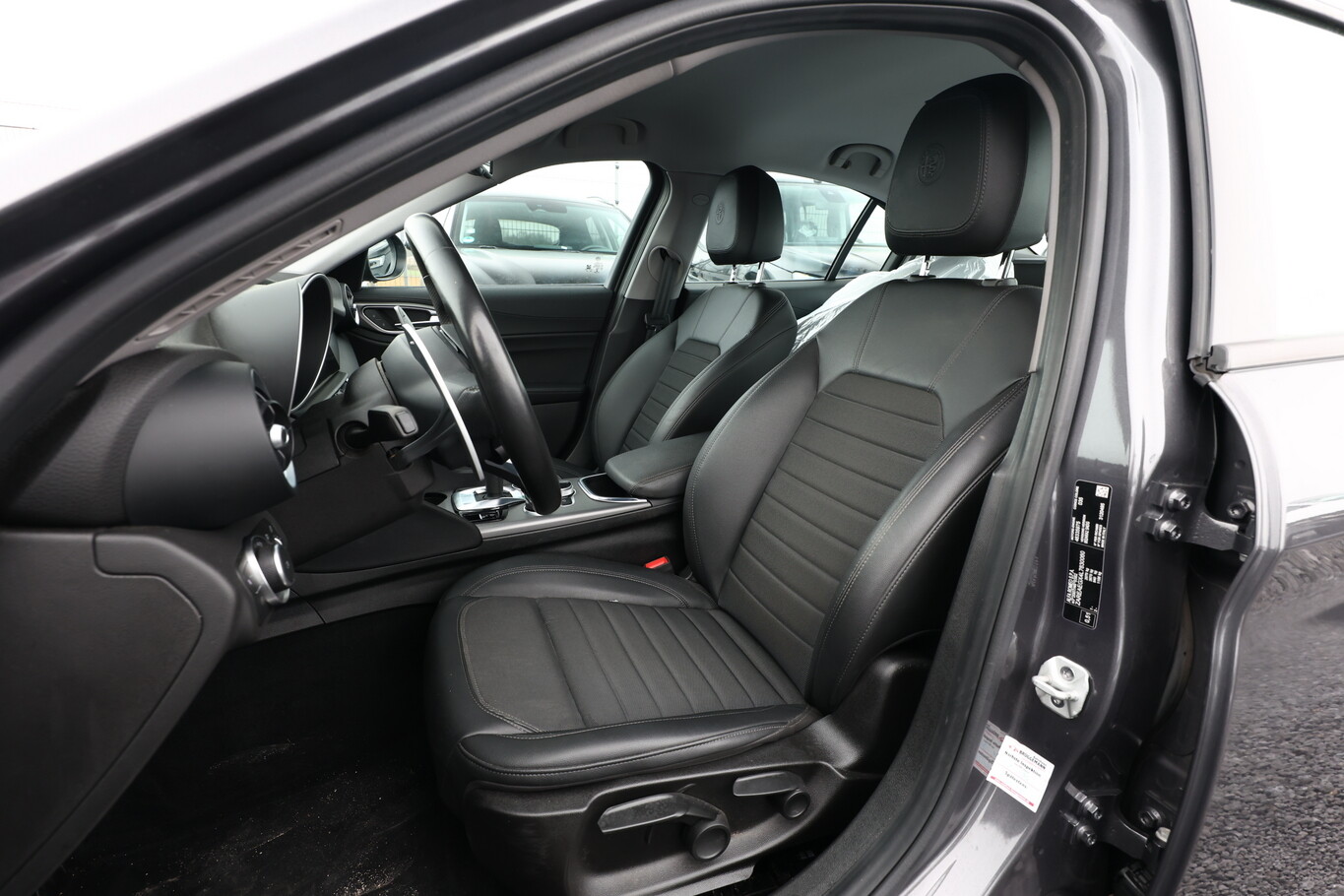 Alfa Romeo Giulia 2.2 Turbo 160 AT8 Sprint GPS 155180978 5