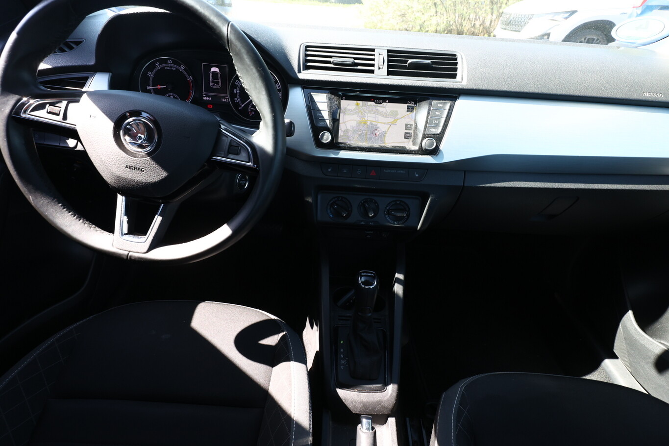 Skoda Fabia 1.0 TSI 110 DSG Ambition GPS radars 167457472 5