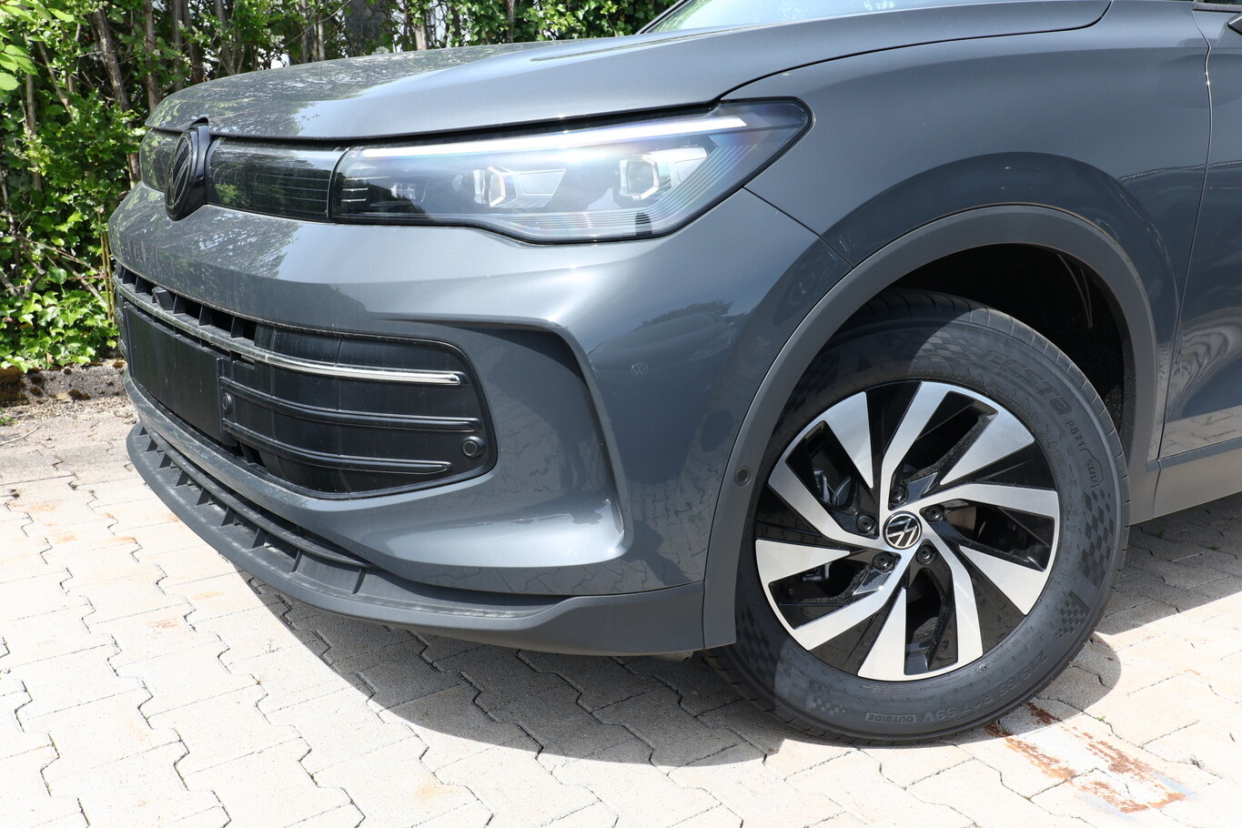 Volkswagen Tiguan 130 DSG LED+ G-5Ans IqDrive 168532395 4