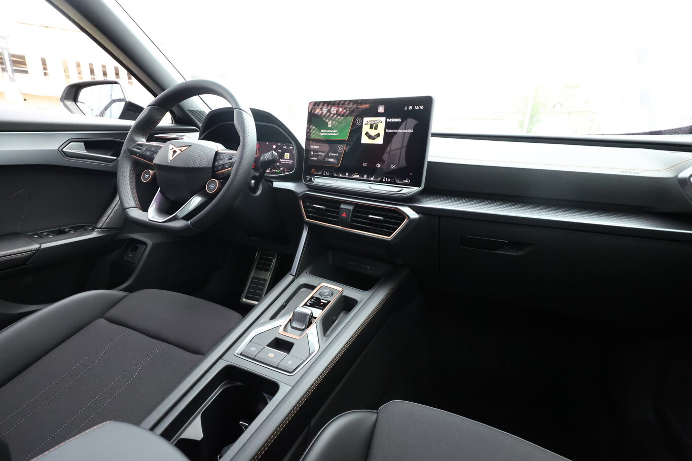 Cupra Formentor eTSI DSG EdgeP ChaufS Kessy Cam 169491728 8