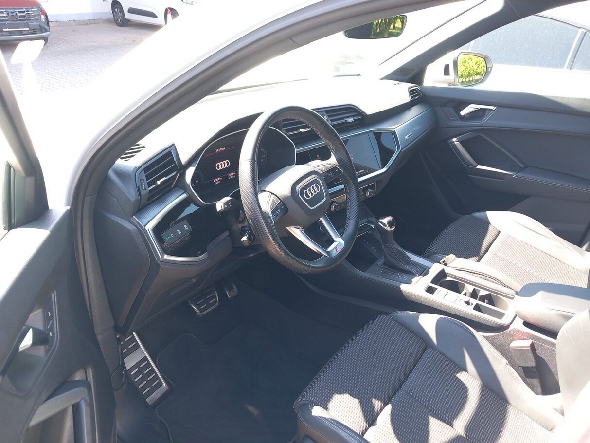 Audi Q3 Sportback 35 TFSI 150 S tronic S line  171704947 4
