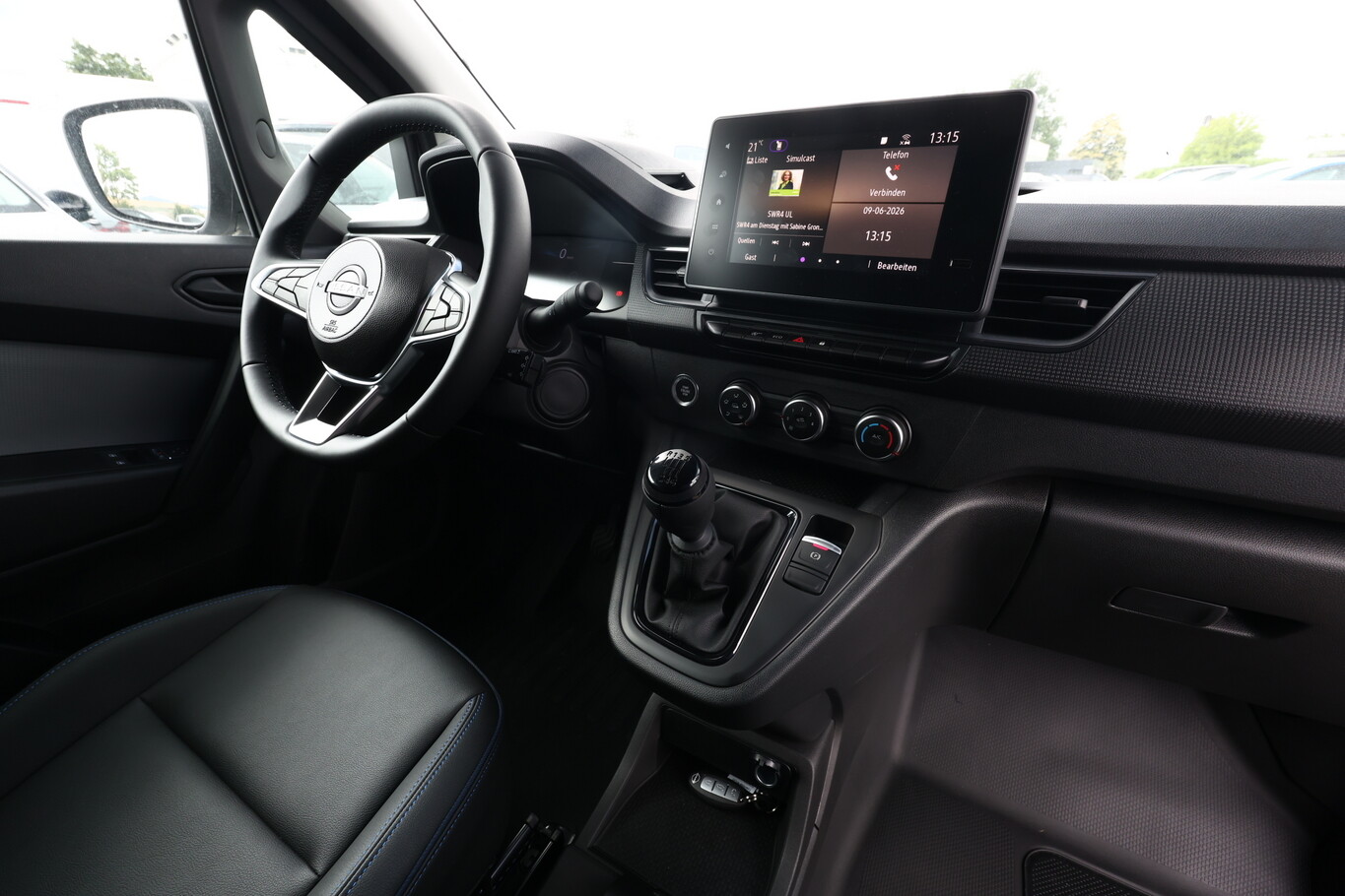 Nissan Townstar N-Connecta L1 130 CarPlay Cam 171863922 8