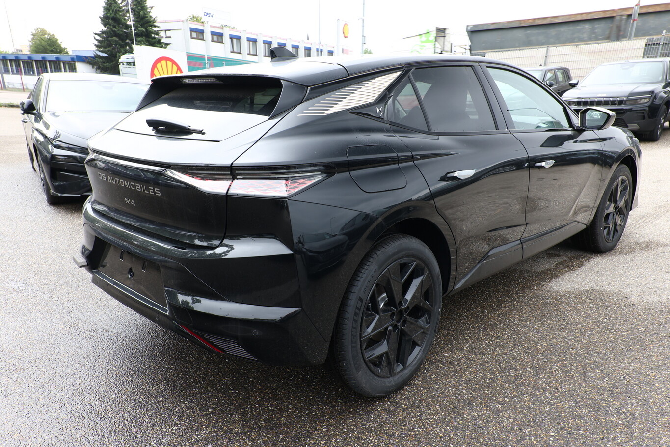 DS N&deg;4 Hybrid 145 Performance Line Massage ACC 174917864 2