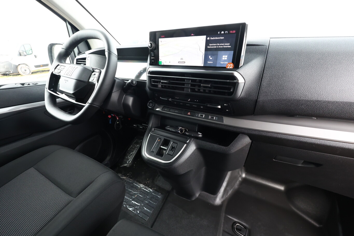 Fiat Scudo 180 AT Attel. LED GPS Keyl 174998917 8