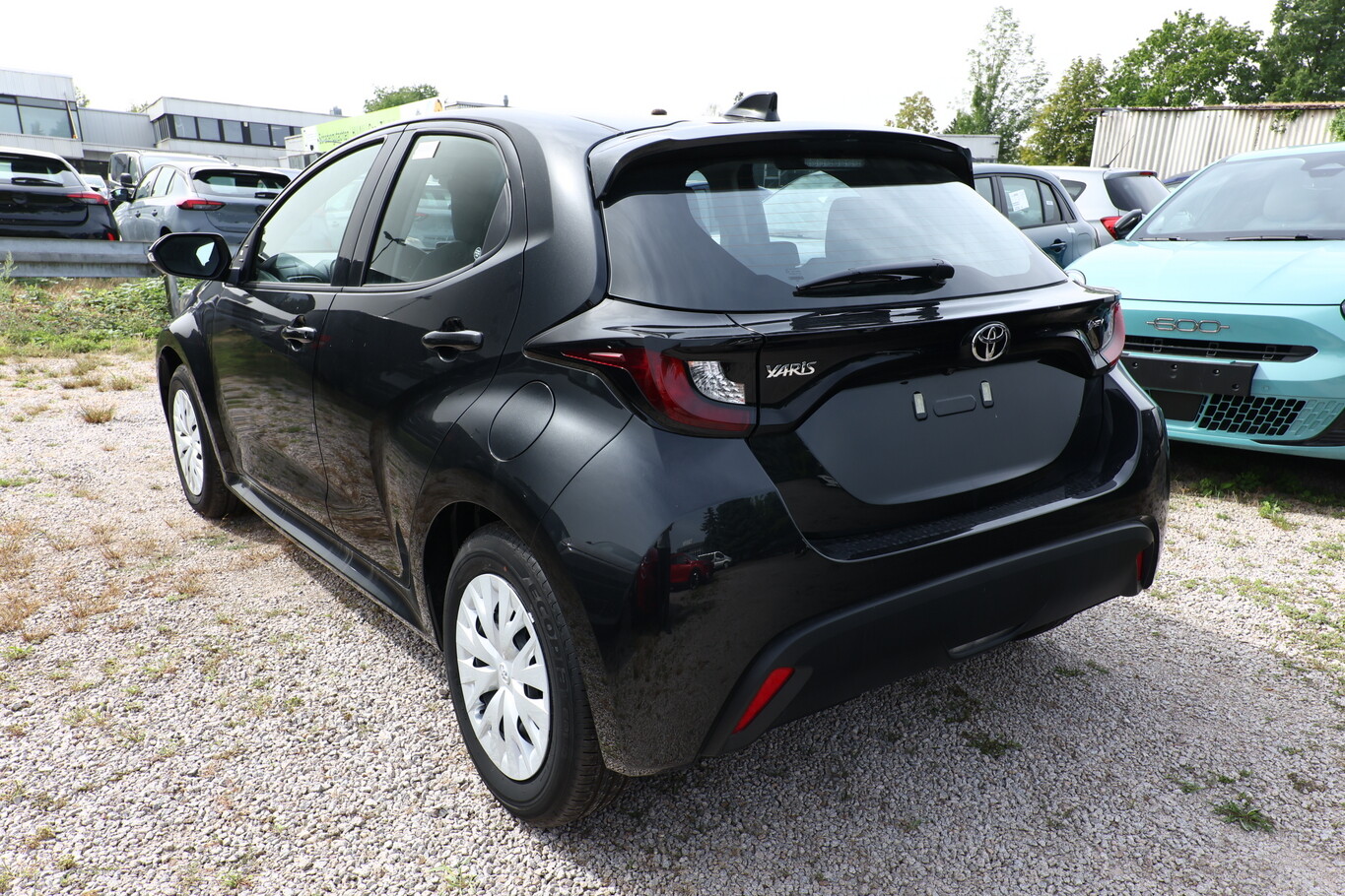 Toyota Yaris 116 CVT Cam ACC CarPlay 9P Touch  175832829 3