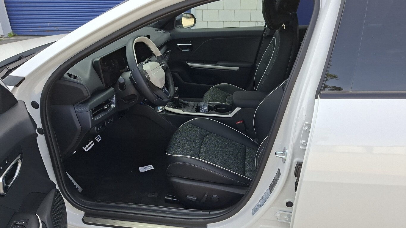 Kia K4 SW 150 DCT LED+ ACC Si&egrave;ges chauf Cam GPS 176181908 4