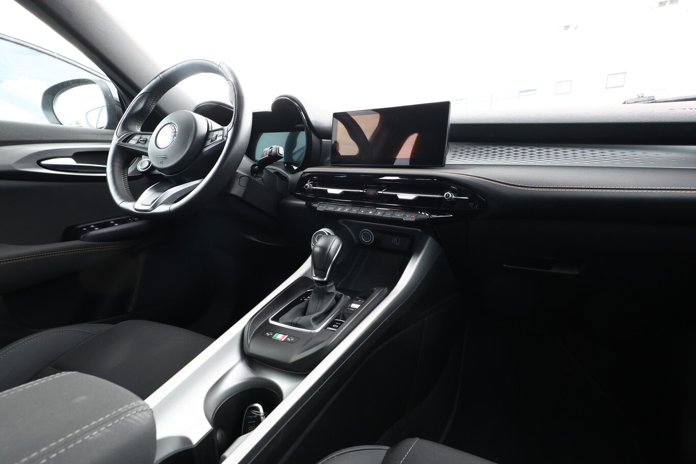 Alfa Romeo Tonale Hybrid 160 Sprint TechP. 19