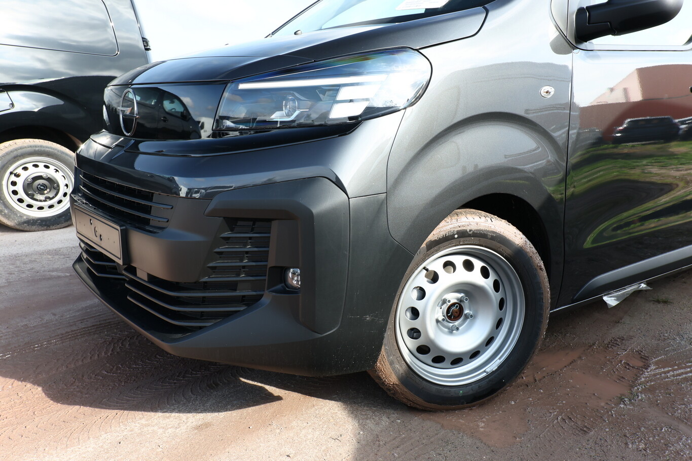 Opel Vivaro XL 9S GPS Cam LED 176575765 4