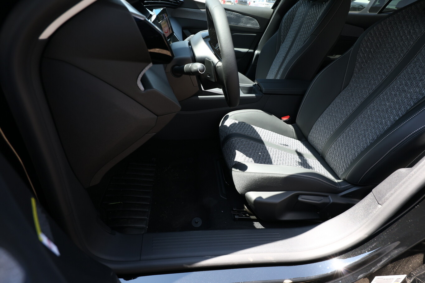 Peugeot 408 Hybrid Allure FACEL 360&deg; ACC GPS 177088258 10