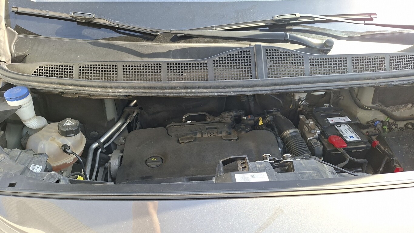 Opel Vivaro 2.0 D 144 M Elegance L2 3P GPS KeyL 179533907 10