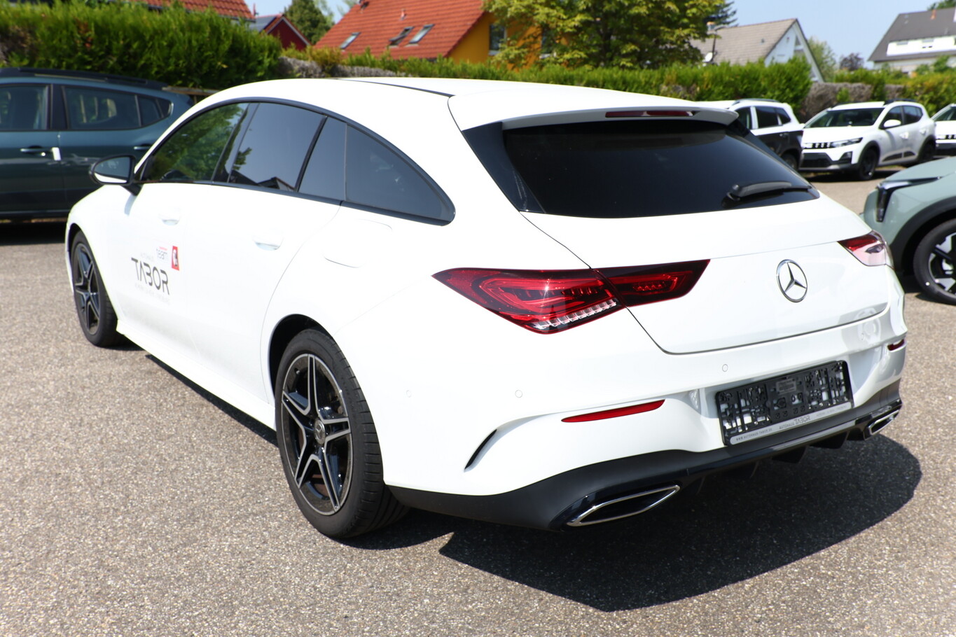 Mercedes-Benz CLA 200 D SB DCT AMG SunR NightP 180210454 3