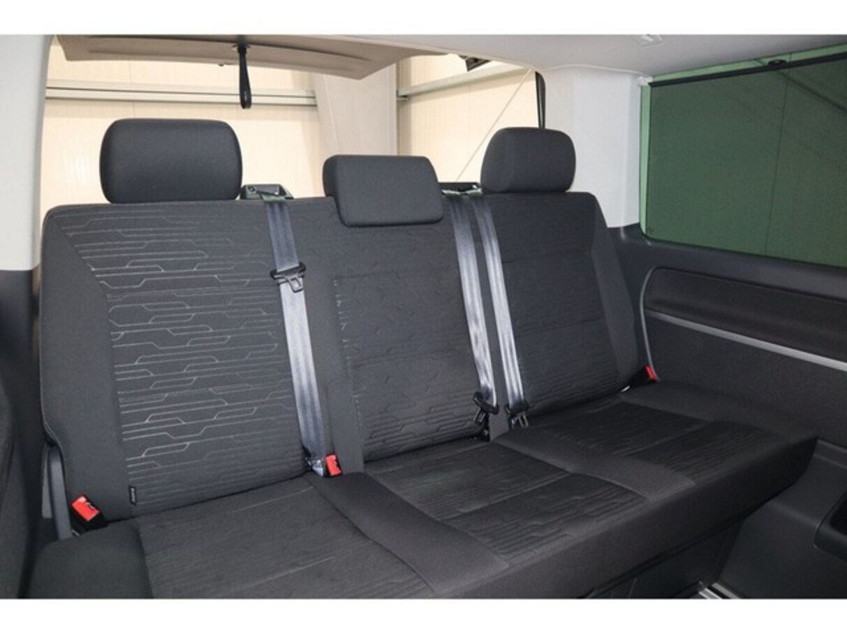 Volkswagen T6.1 Multivan 2.0 TDI 204 DSG 4M  180518292 8