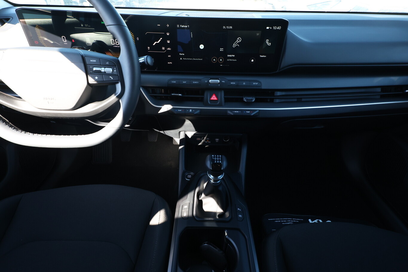 Kia K4 SW 115 Si&egrave;ges chauf GPS ACC Cam ADML  181122054 7