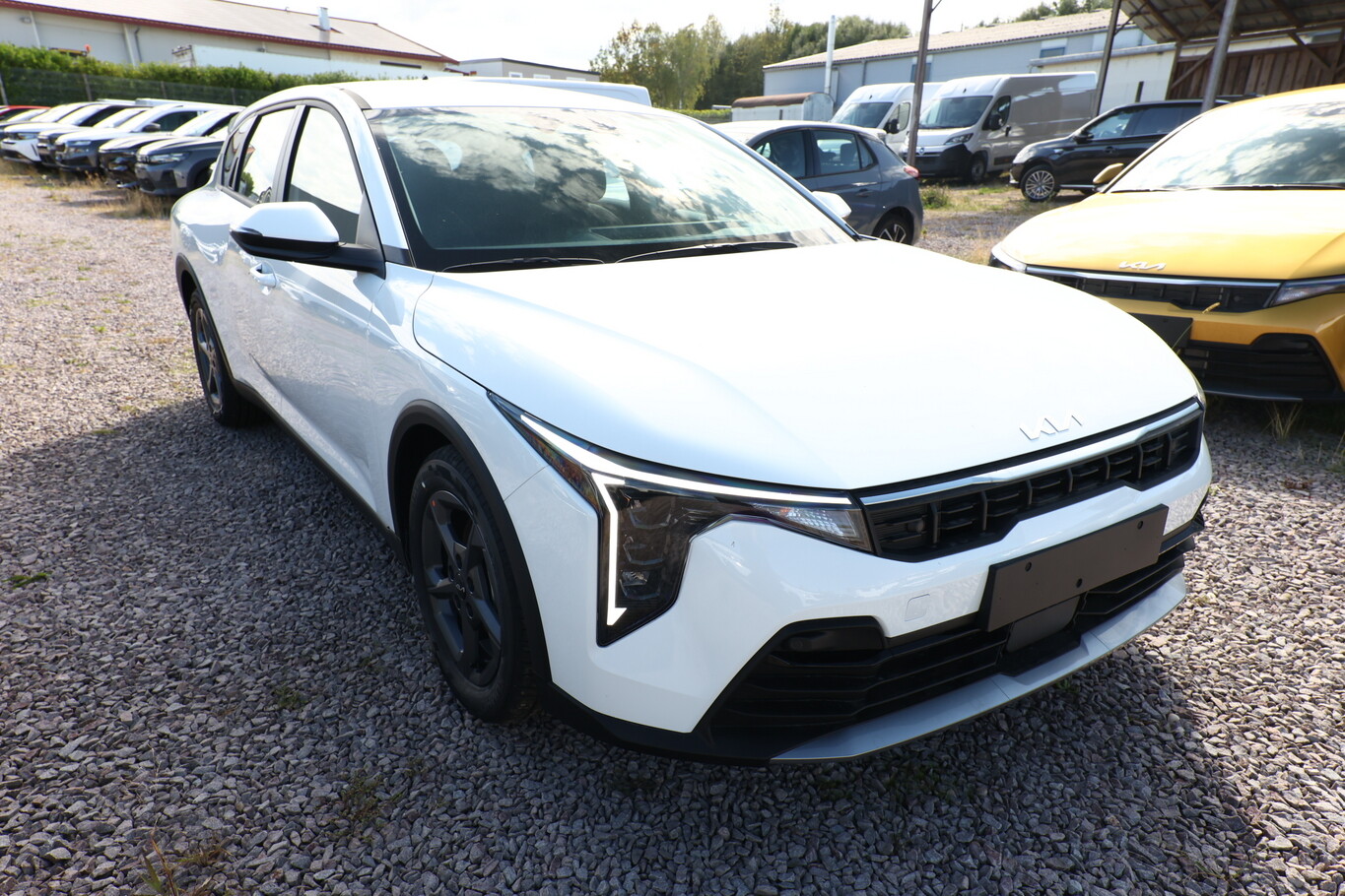 Kia K4 115 Si&egrave;ges chauf GPS ACC Cam ADML  181122056 1