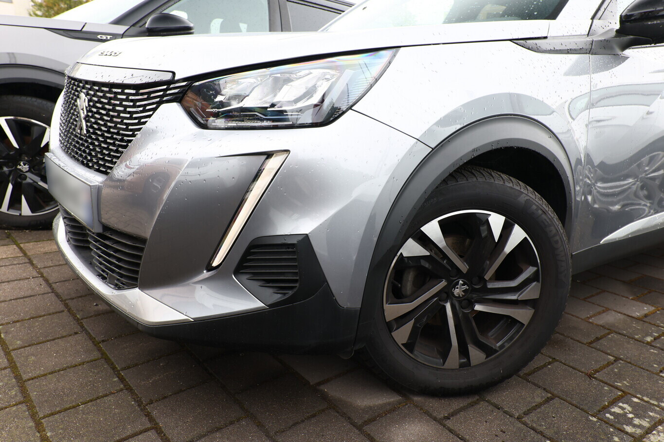 Peugeot 2008 1.2 PureTech 130 Allure GPS Cam180 181408236 4