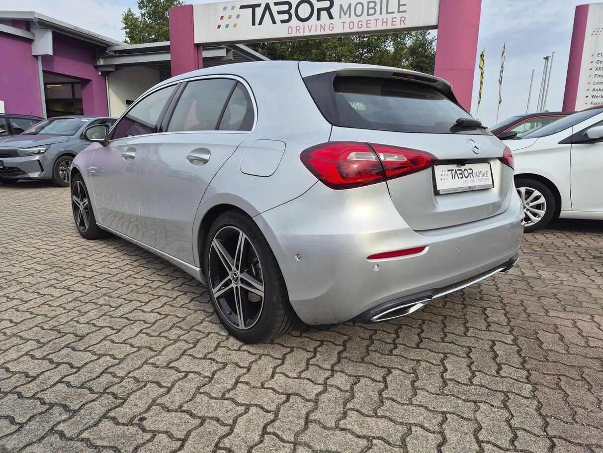 Mercedes-Benz A 200 Progressive GPS ParcAs Cam 181412299 2