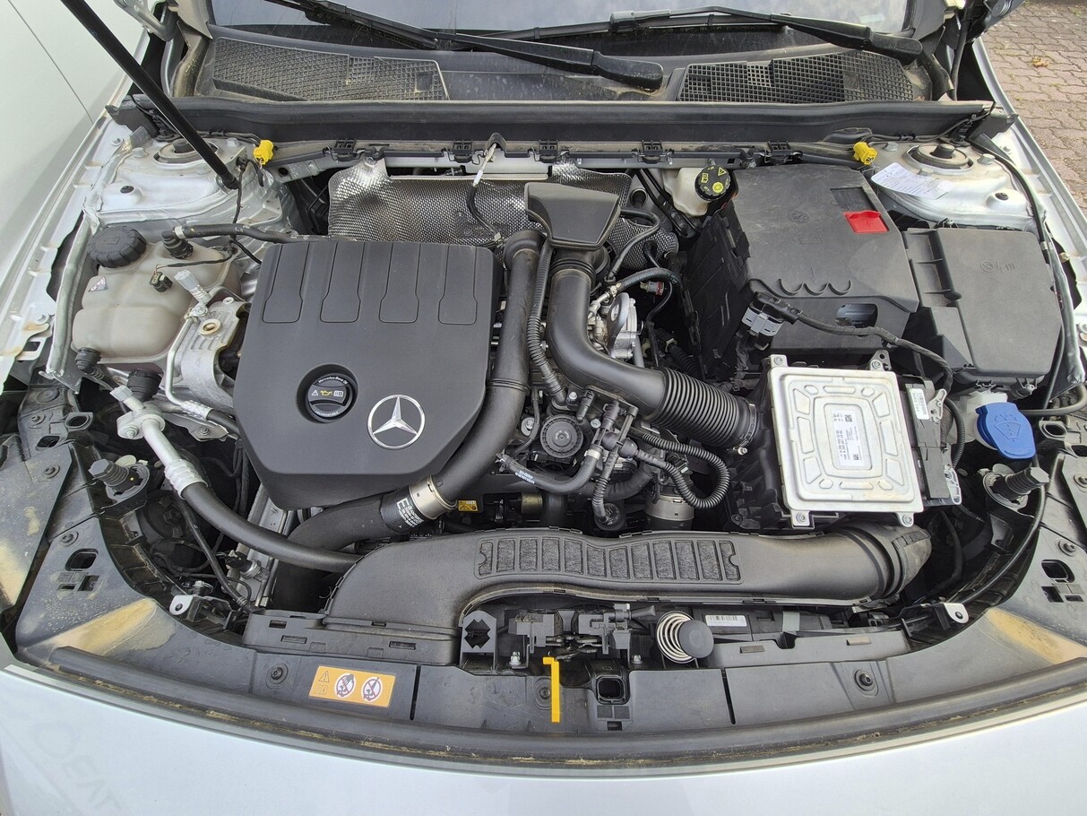 Mercedes-Benz A 200 Progressive GPS ParcAs Cam 181412299 11