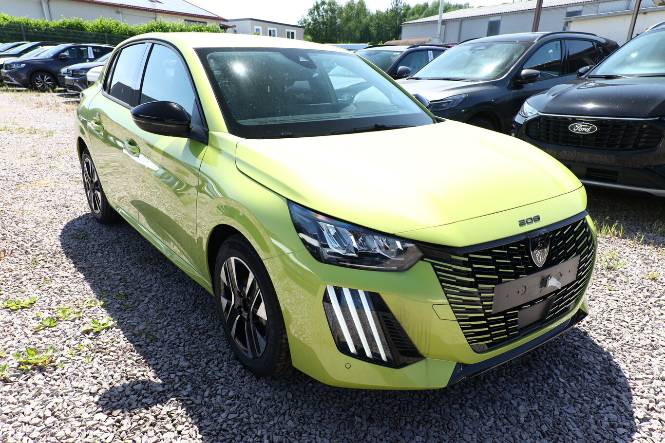 Peugeot 208 100 Allure LED 2xPDC CarPlay Reg BT 181667787 1