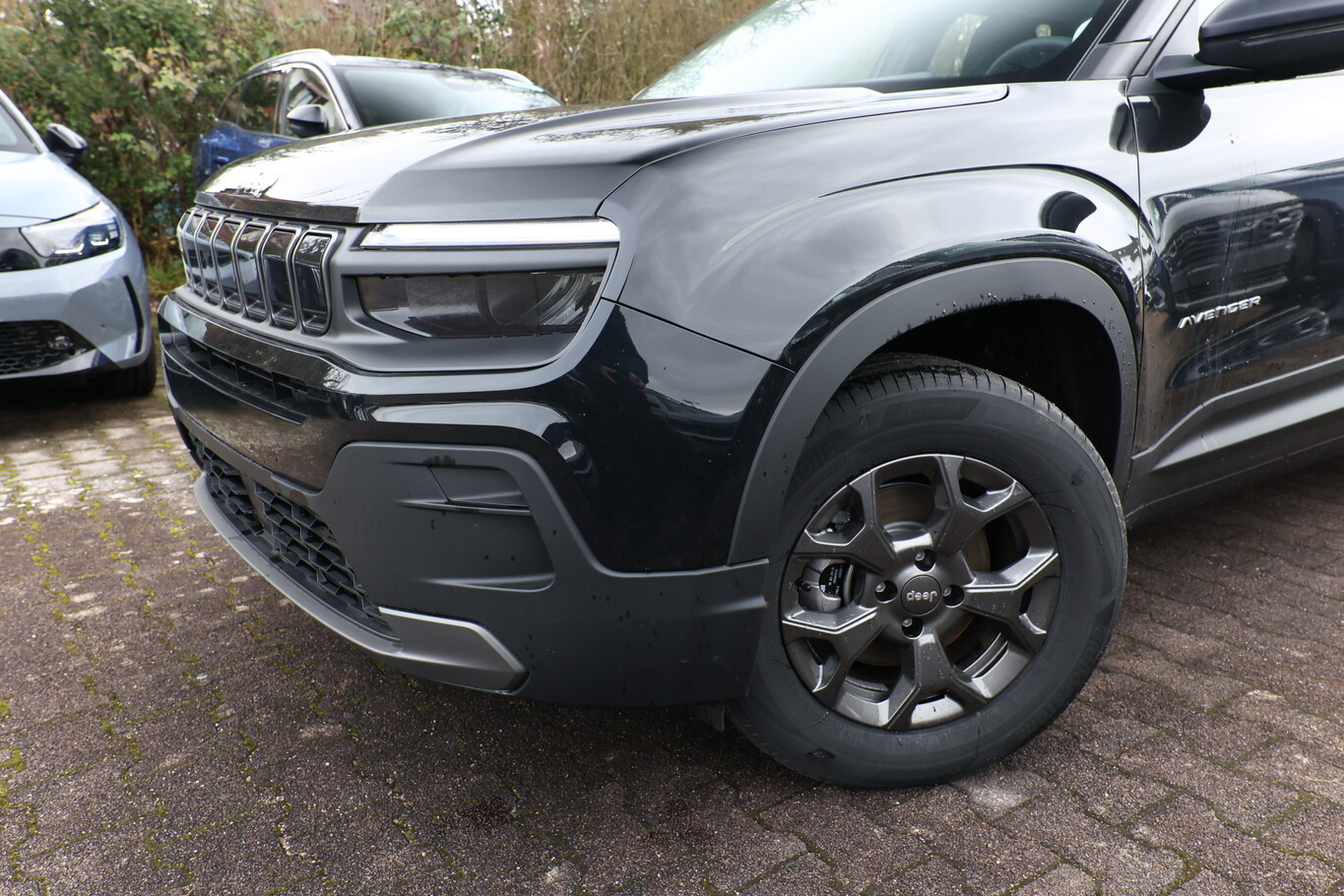 Jeep Avenger 1.2 Hybrid 110 DTC Longitude LED  181754645 4