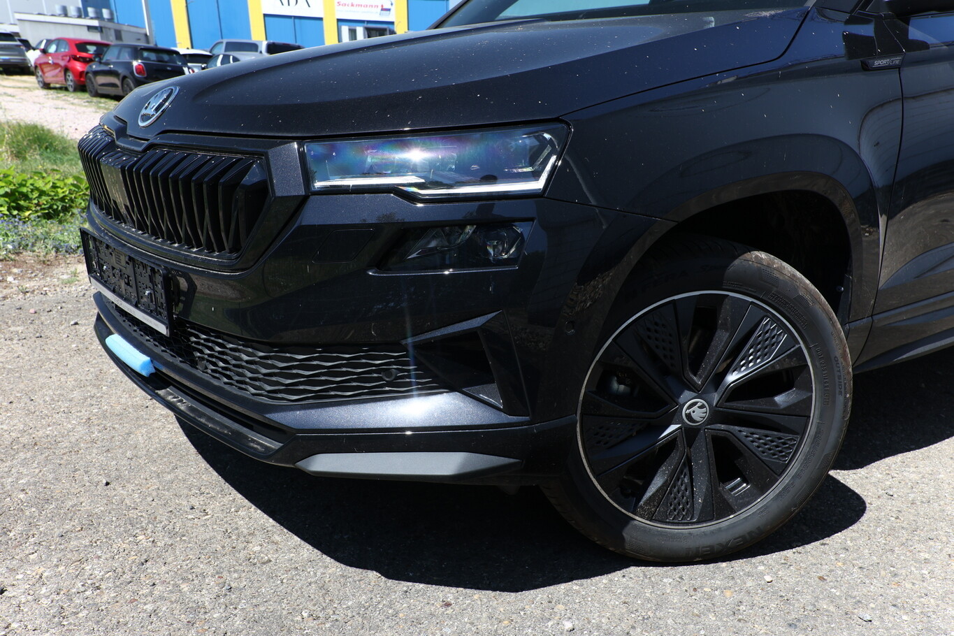 Skoda Karoq 150 DSG Sportl Pano Matrix GPS 360 184665851 4