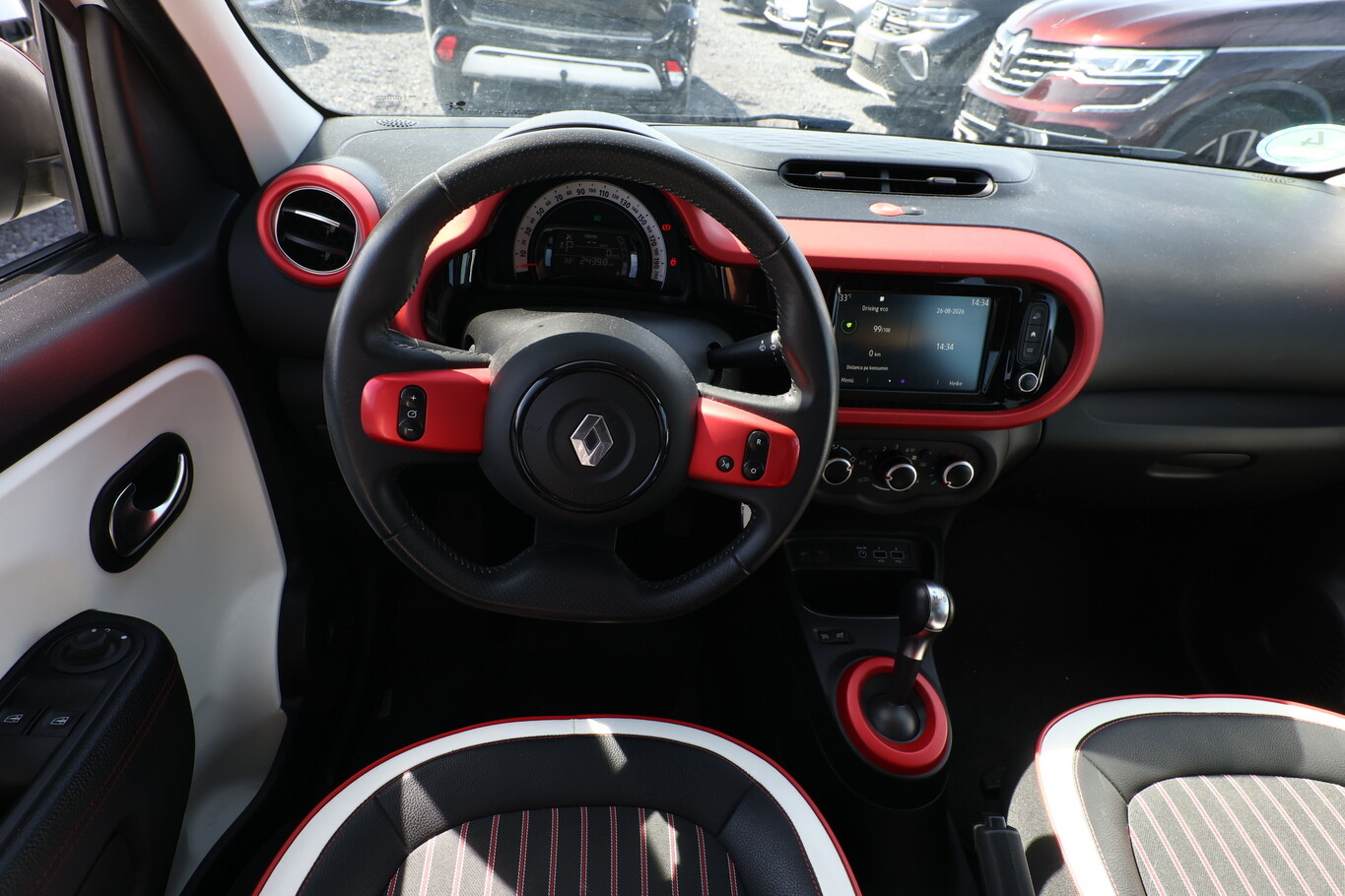 Renault Twingo 0.9 TCe 90 EDC Intens radars Cam 184952827 6