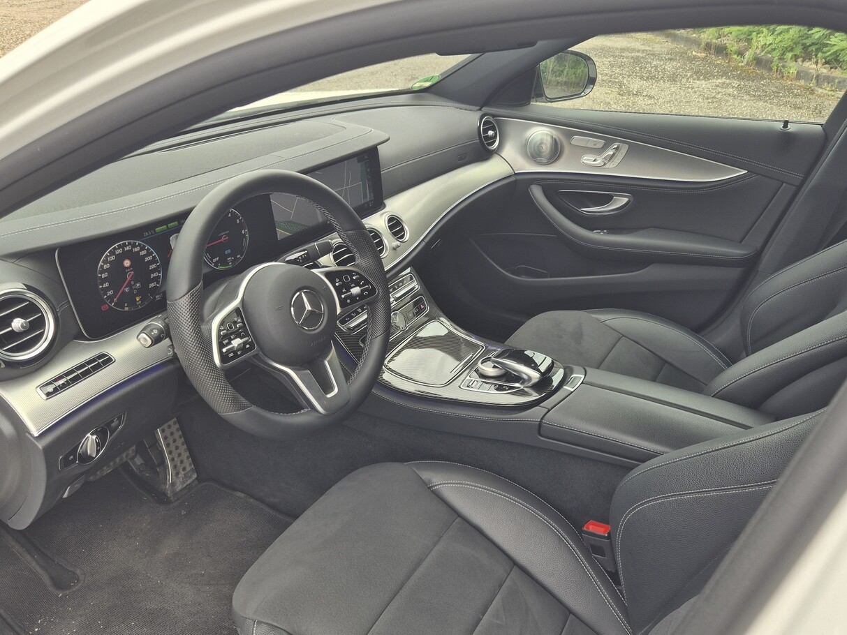 Mercedes-Benz E 300 de T AMG Line Multibeam  185136555 5