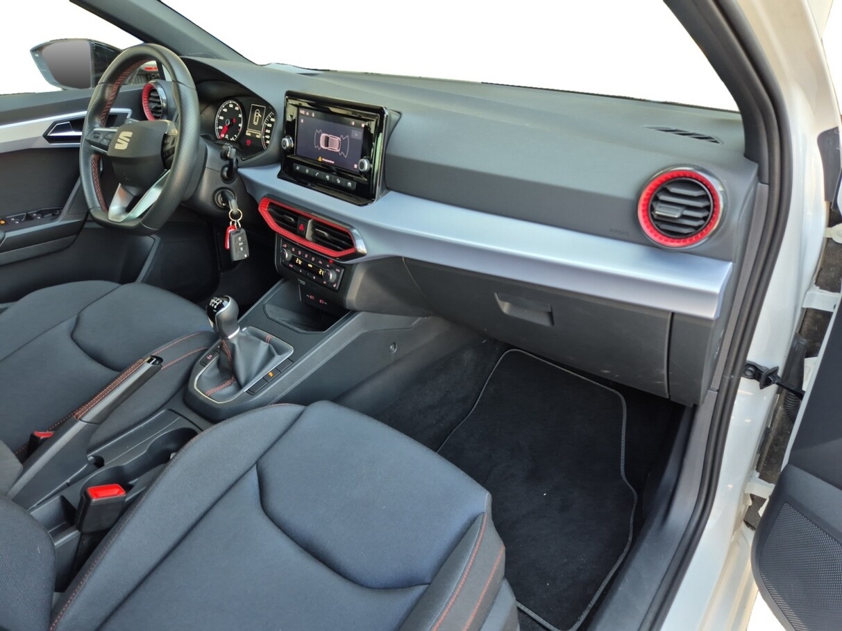 Seat Ibiza 1.0 TSI 110 FR LED ACC FullLi 18P 185420128 8