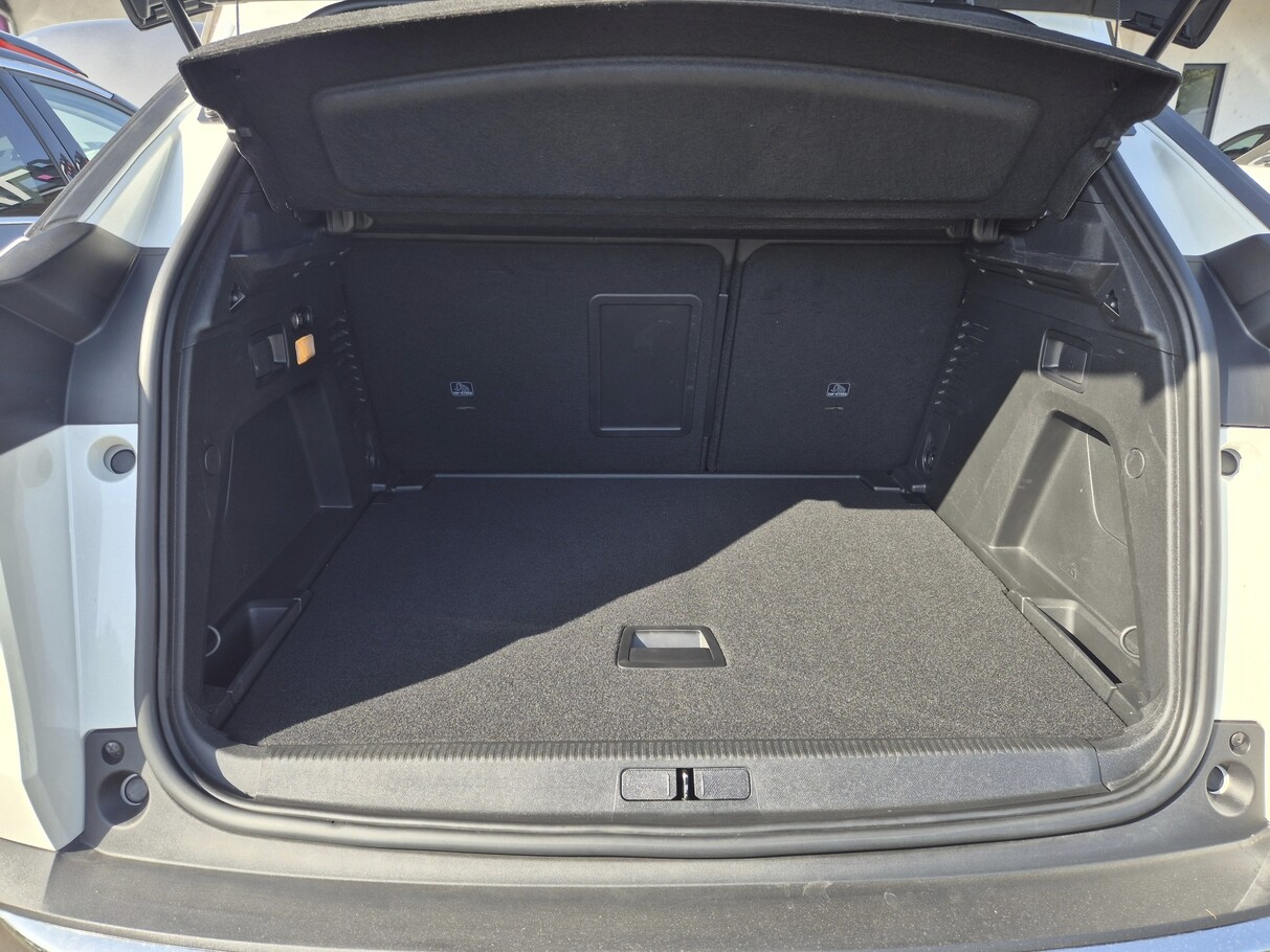 Peugeot 3008 1.2 PT 130 Allure Pack GPS Cam 187099858 10
