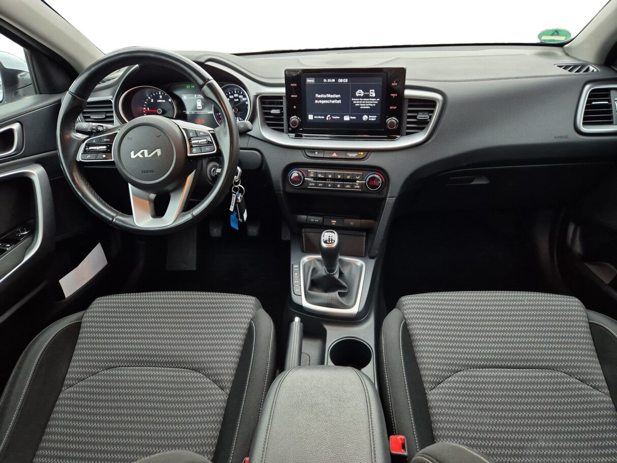 Kia Ceed SW 1.6 CRDi 136 Mild Hybrid Vision PDC 187484389 7